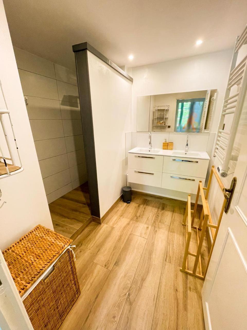 Appartement Bellevue Du Ventoux Монбрен-ле-Бен Екстер'єр фото